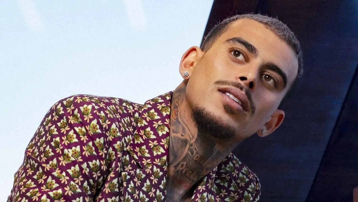 Greg Yega agressé et mis K.O en pleine rue : la vidéo de l'agression fait le buzz et choque la toile