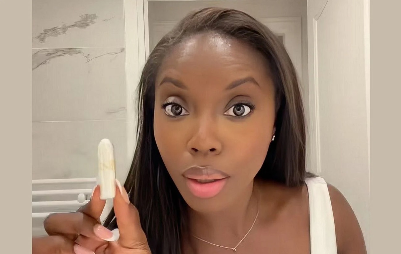 Un truc complètement dingue : voilà pourquoi les tampons hygiéniques européens font le buzz
