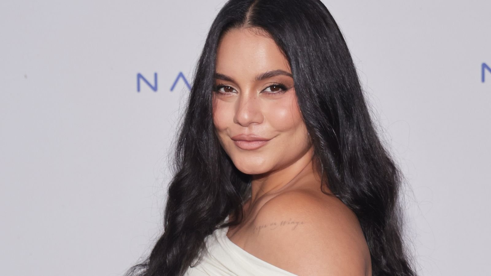 Vanessa Hudgens surprend ses fans en annonçant la naissance de son deuxième enfant