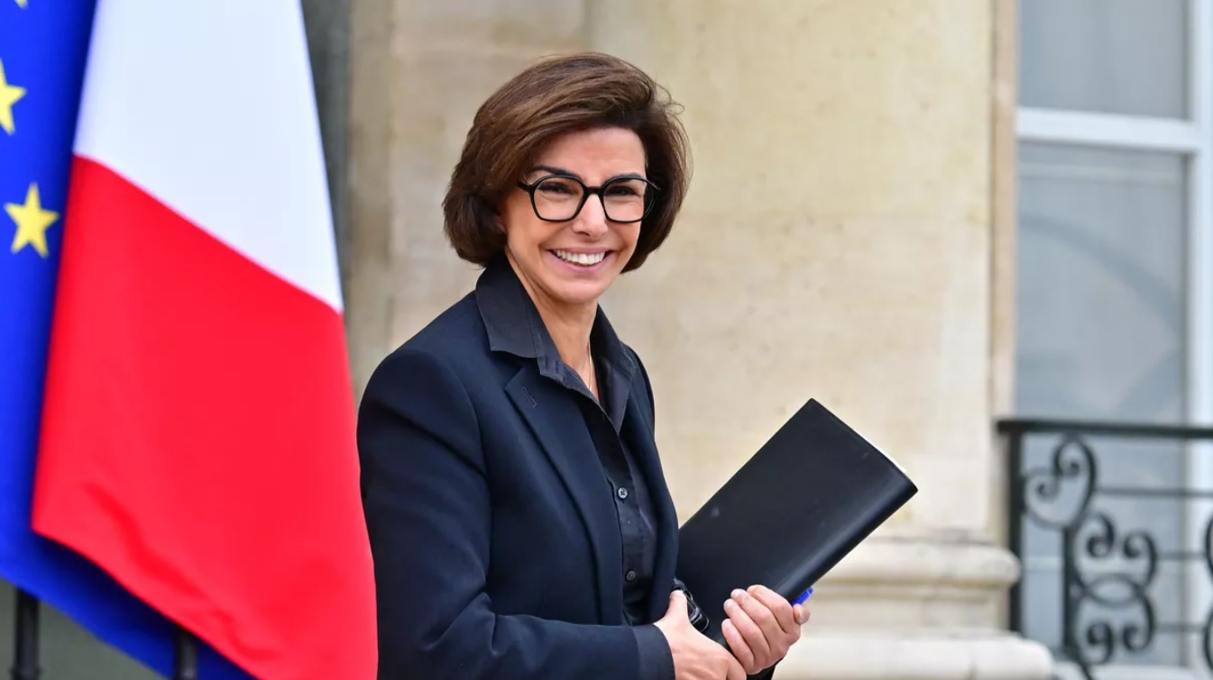 Rachida Dati : pourquoi sa vidéo d'elle en train de (mal) faire des crêpes révèle davantage que prévu