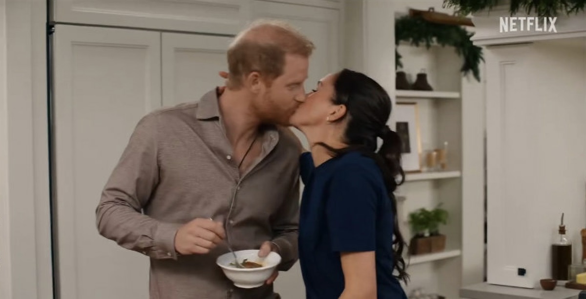 Meghan et Harry : ces démissions successives qui font planer le doute sur l’avenir des Sussex