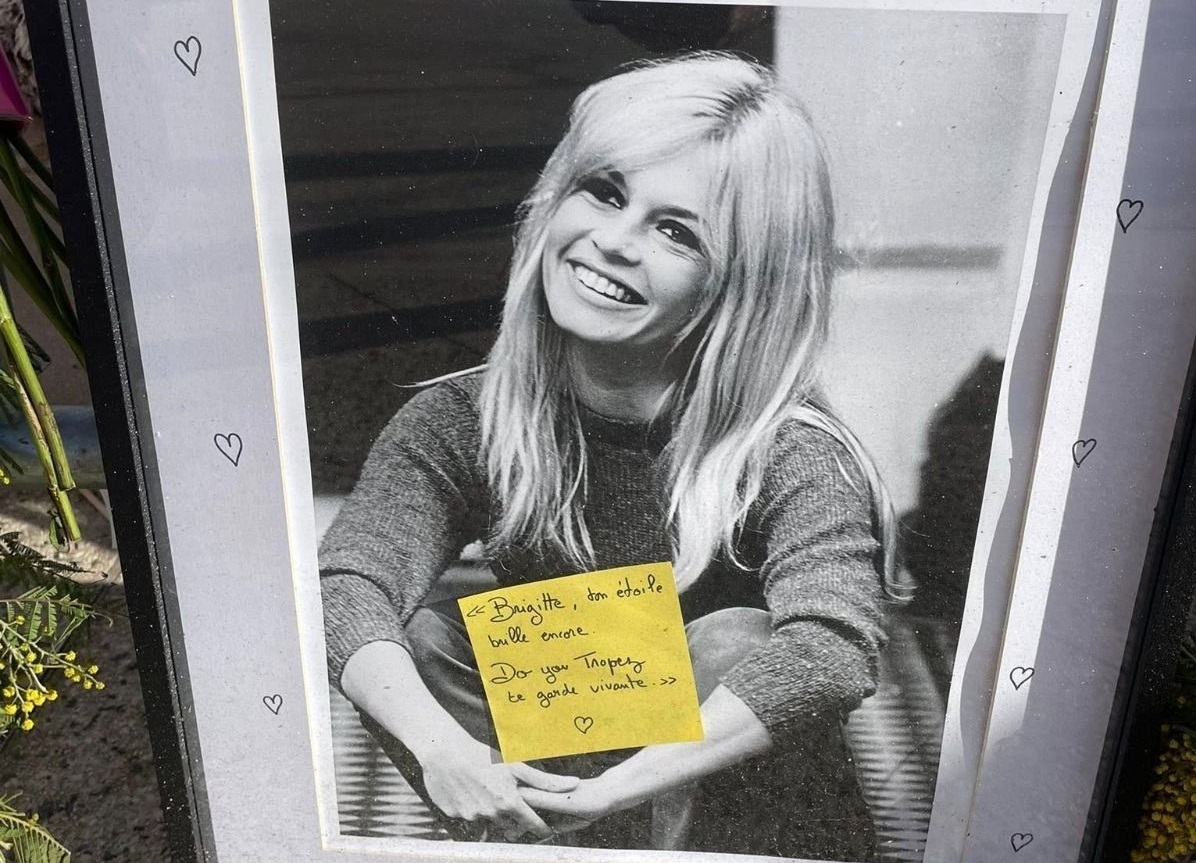 L’ultime adieu à Brigitte Bardot : pourquoi Saint-Tropez devient le centre de toutes les attentions