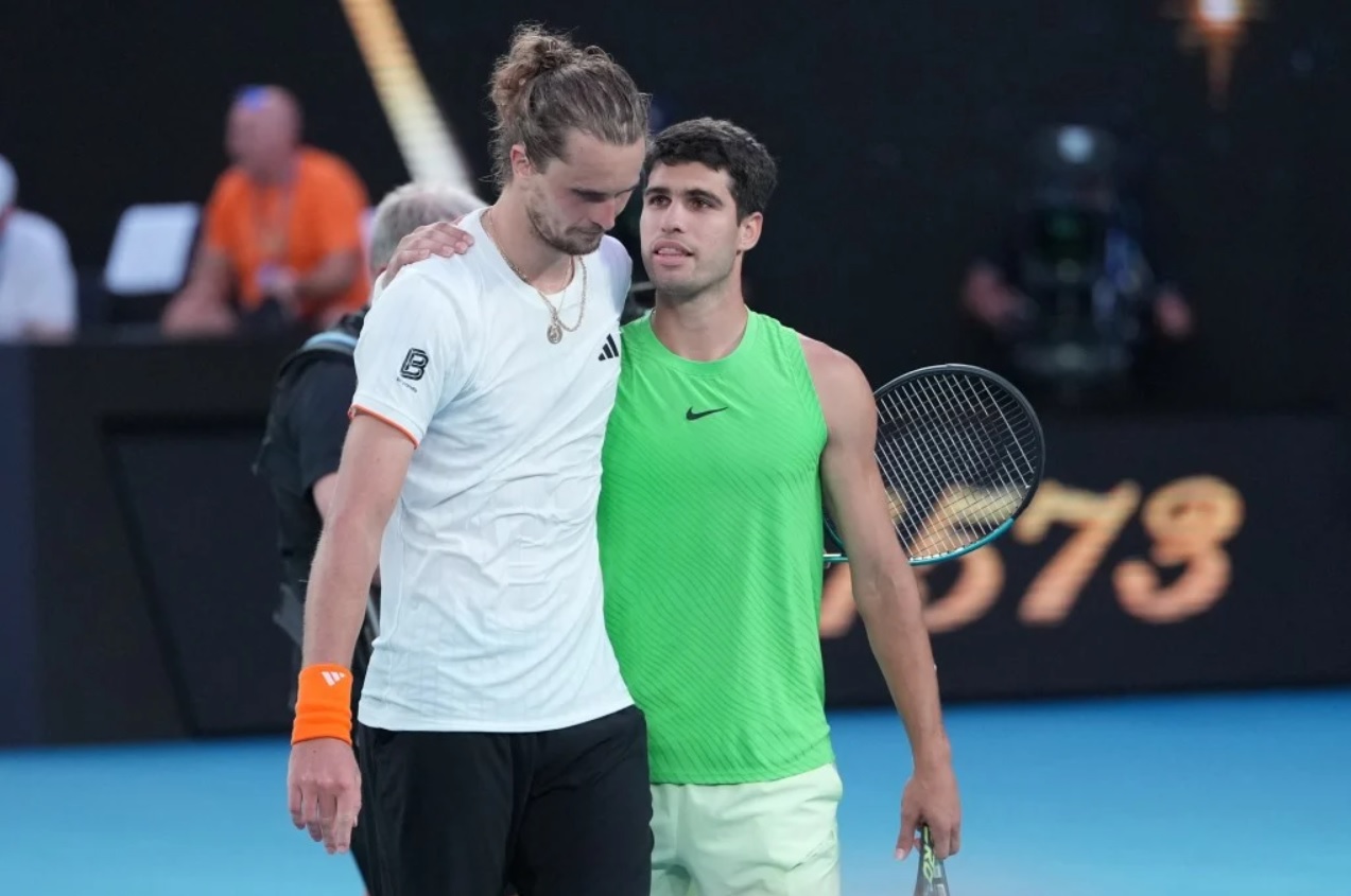 Crampes, chaleur &eacute;touffante et 5h27 d&rsquo;enfer&nbsp;: comment Carlos Alcaraz a surv&eacute;cu au match le plus &eacute;prouvant de sa carri&egrave;re