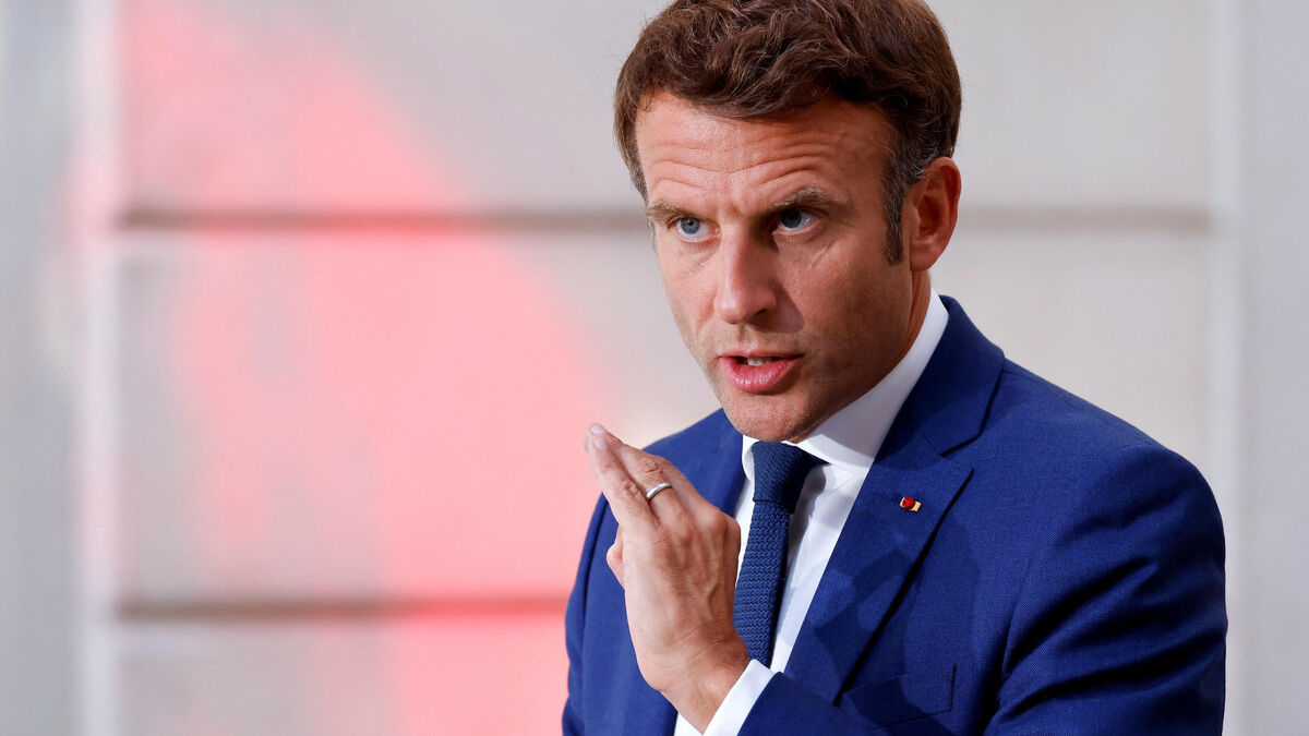 Une confidence d&rsquo;Emmanuel Macron relance le malaise autour de la dissolution