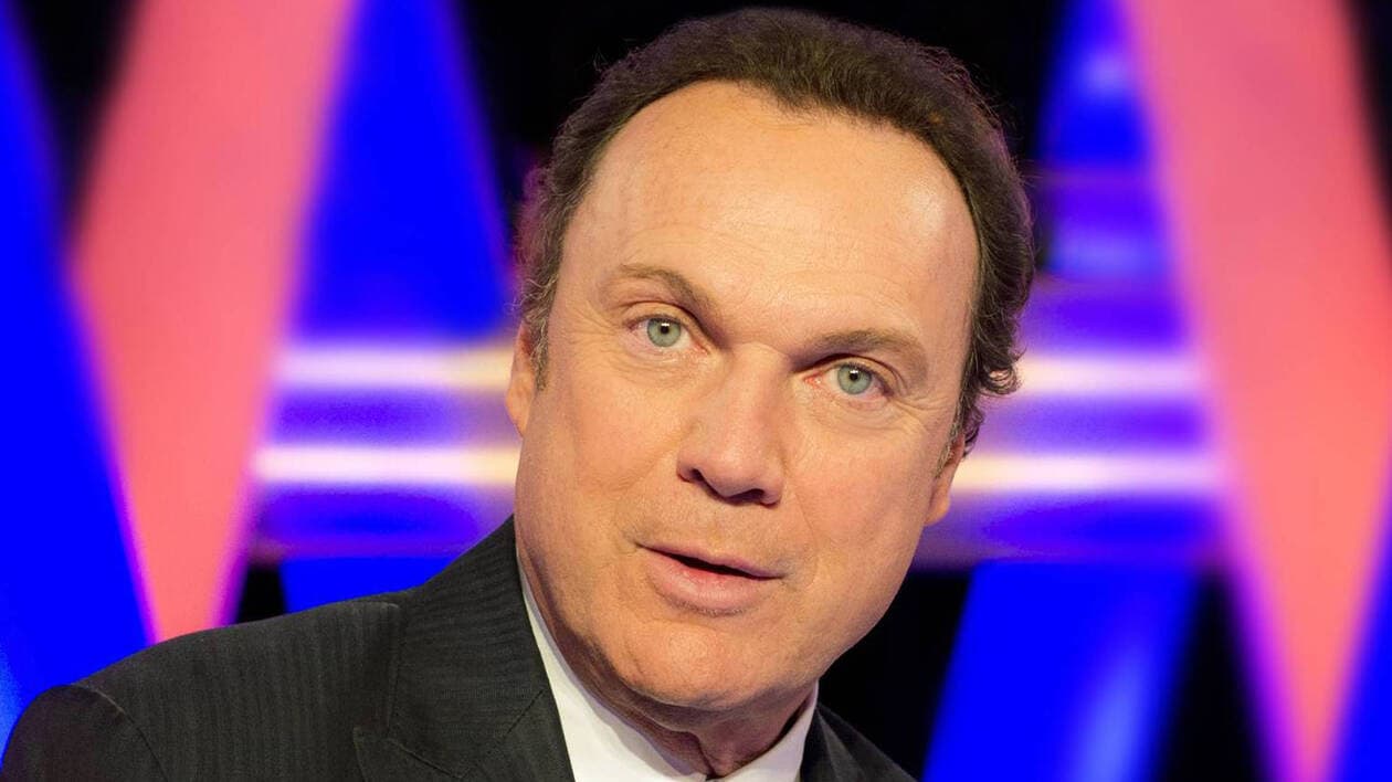 Julien Lepers face &agrave; l&rsquo;imp&ocirc;t&nbsp;: ce d&eacute;tail qui change compl&egrave;tement la perception de ses revenus