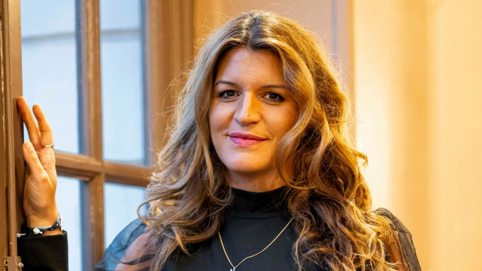 Il m’a affichée : ce moment très gênant que Marlène Schiappa n’a jamais oublié avec Emmanuel Macron