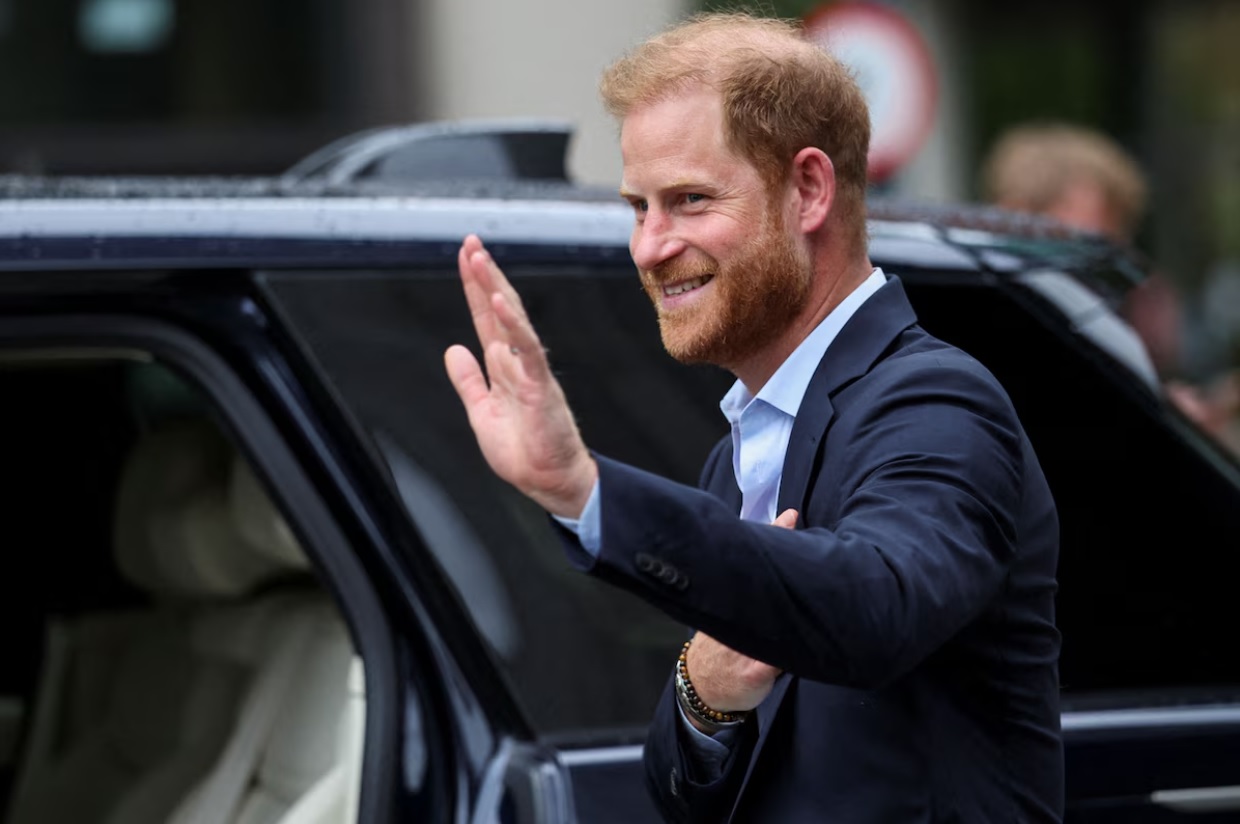 Ce que r&eacute;v&egrave;le cette pol&eacute;mique sur le nouveau r&ocirc;le public du prince Harry