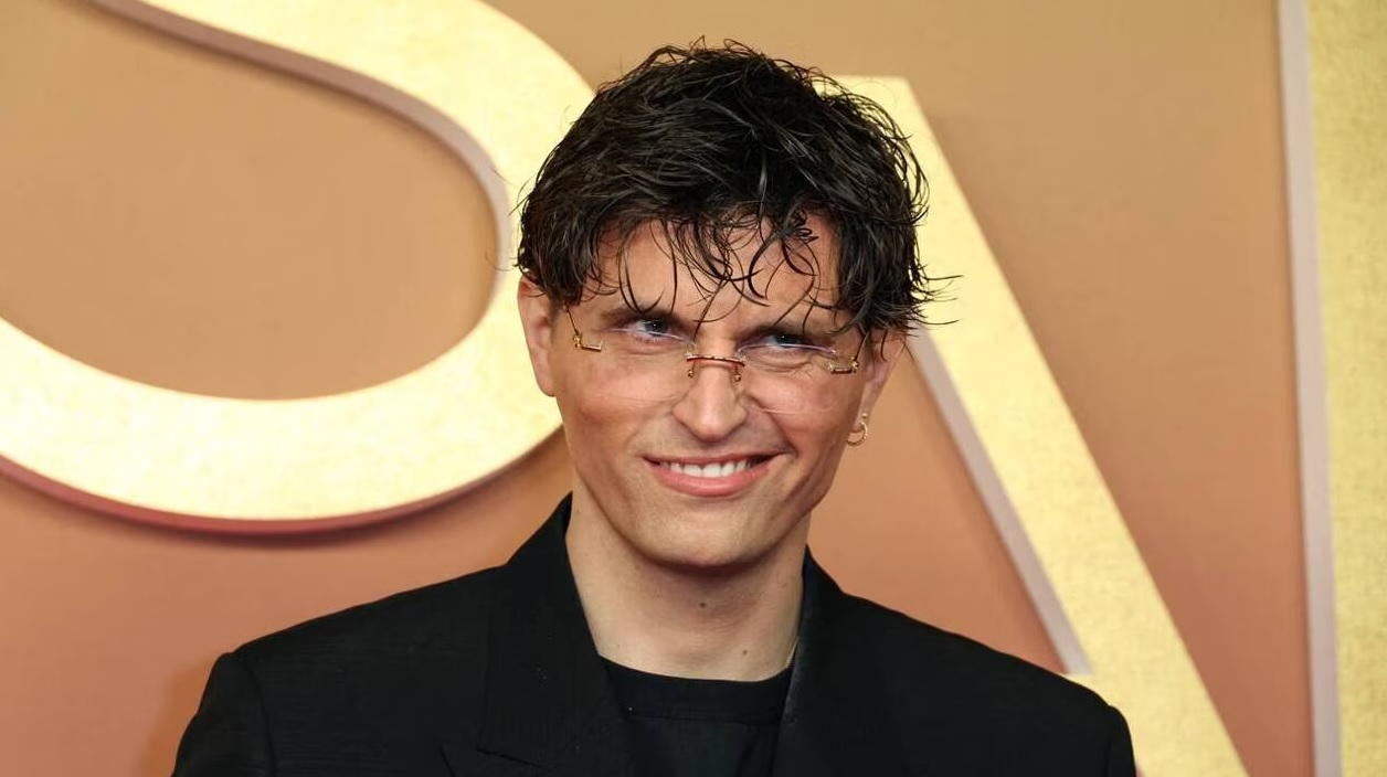 Raphaël Quenard incontrôlable sur Quotidien : pourquoi Yann Barthès a dû l’interrompre en direct