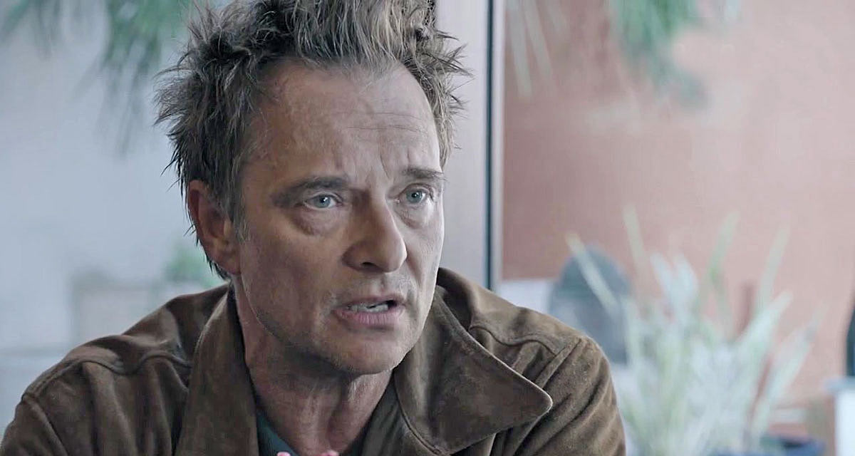 Le malaise du 20h10 : David Hallyday rejette une image qu’Anne-Sophie Lapix croyait évidente