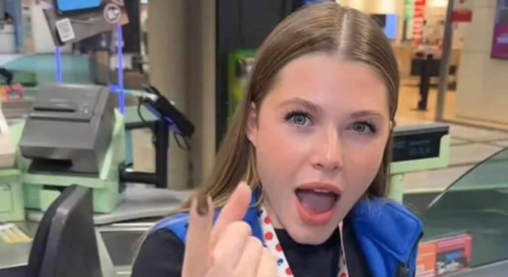 La notori&eacute;t&eacute; fulgurante d&rsquo;une caissi&egrave;re de Carrefour sur TikTok force le magasin &agrave; prendre une d&eacute;cision in&eacute;dite