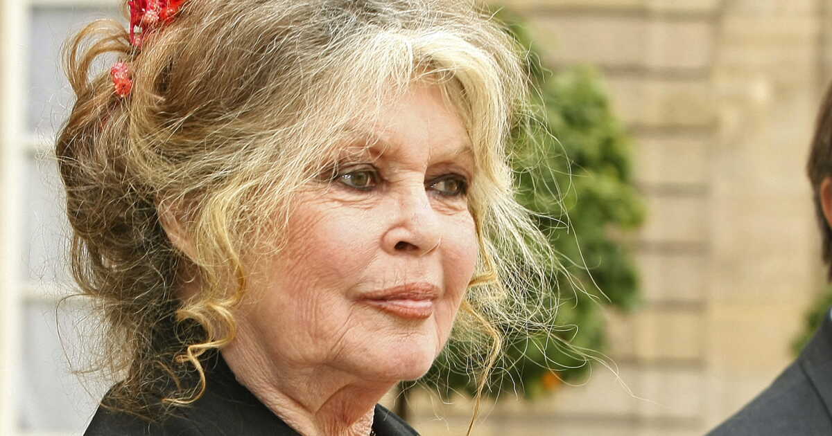 M&ecirc;me disparue, Brigitte Bardot refuse les honneurs