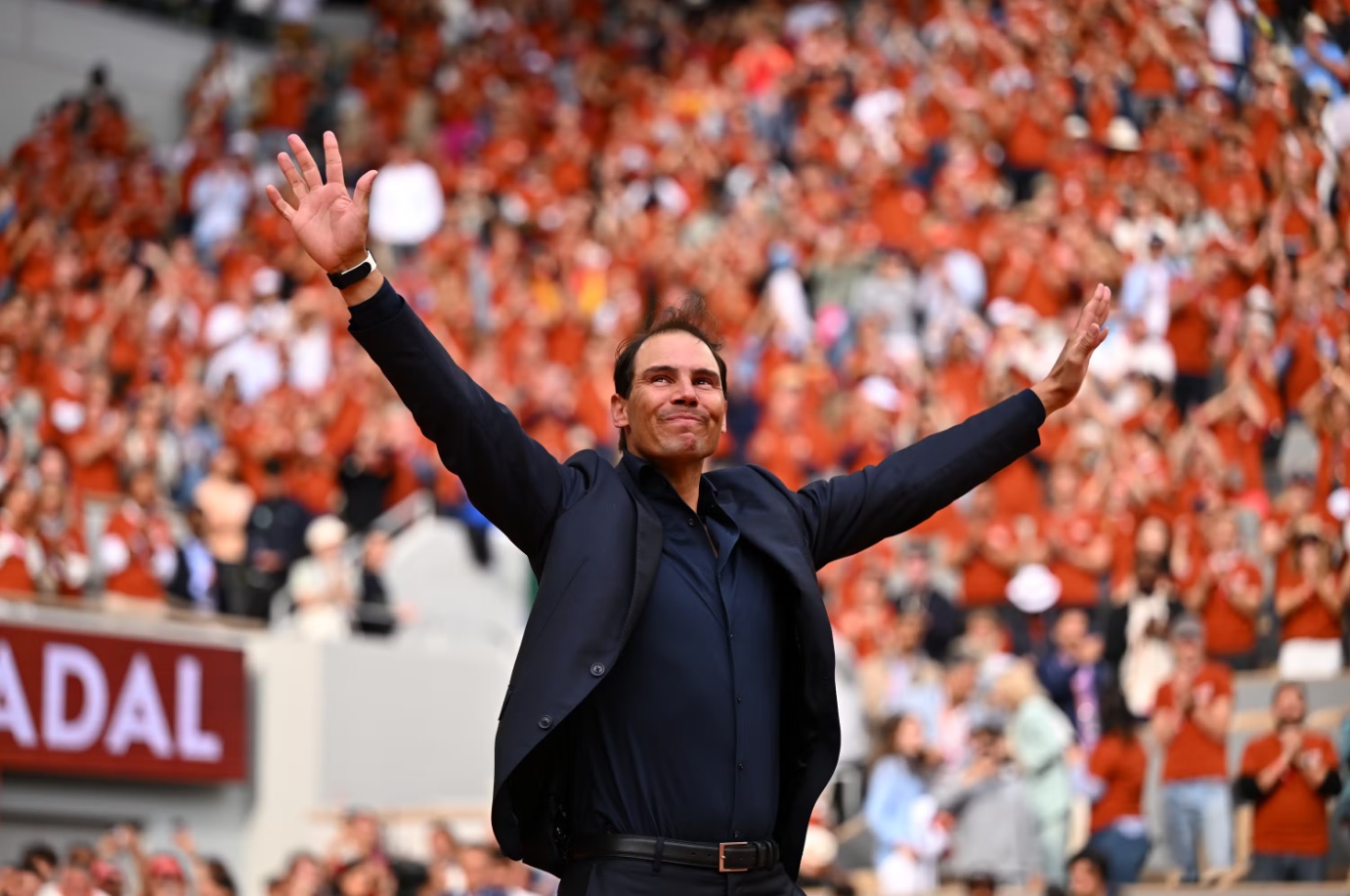 Merci Rafa ou merci le profit ? Le scandale des reventes de t-shirts à Roland-Garros