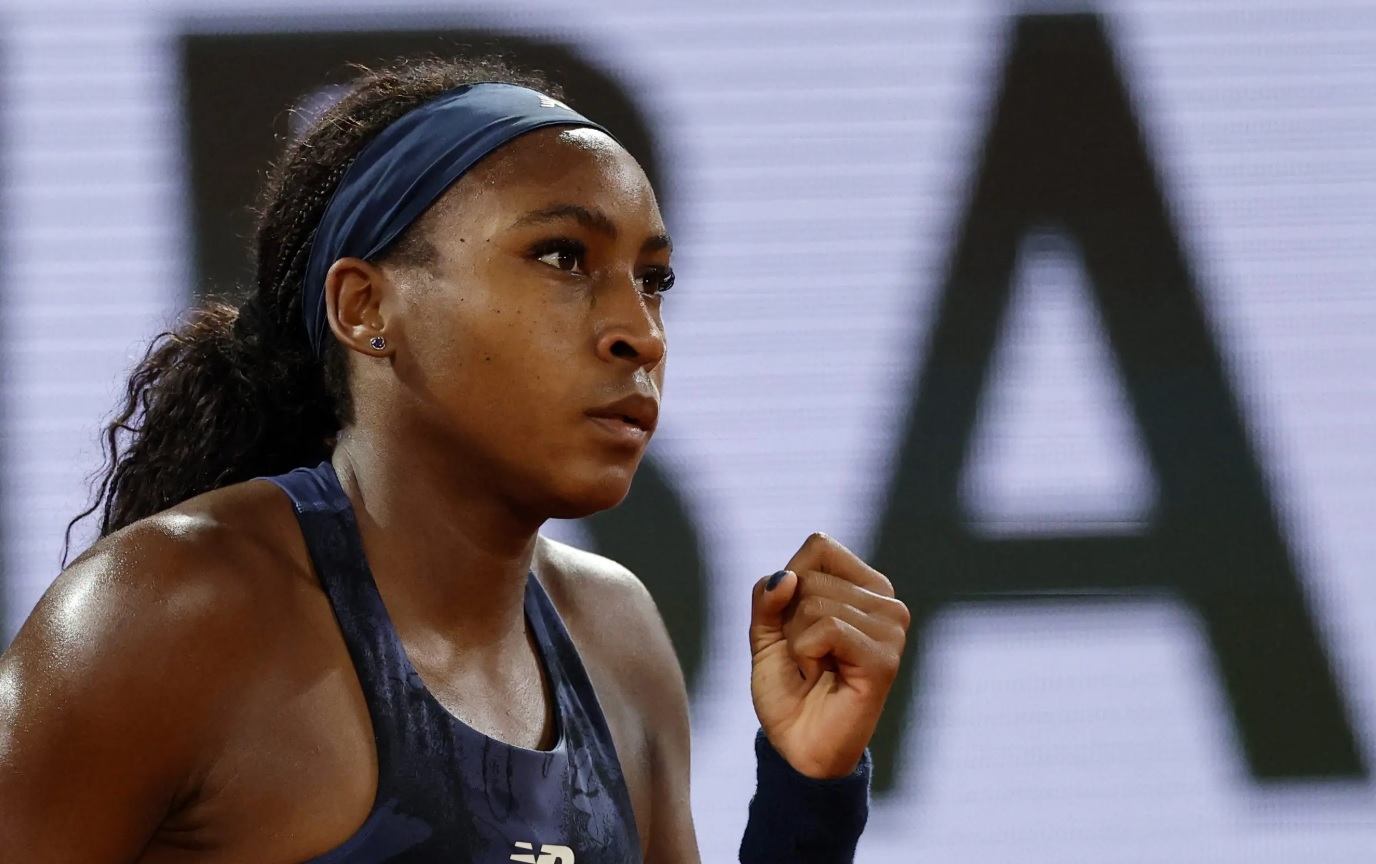 coco-gauff-gagne-contre-lois-boisson-rolland-garros-2025