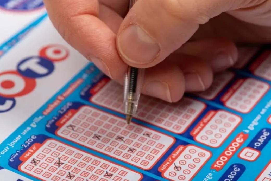 Loto 2025 : comment une simple astuce a permis à cette famille de doubler ses gains