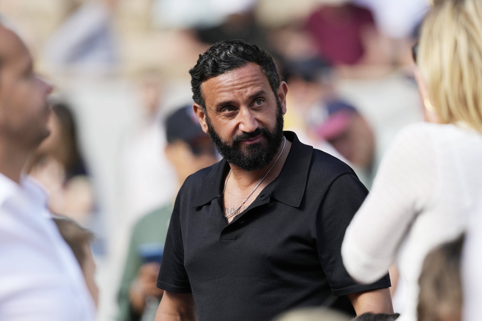 Cyril Hanouna quitte Europe 1 : cap sur Fun Radio et W9 pour un nouveau défi