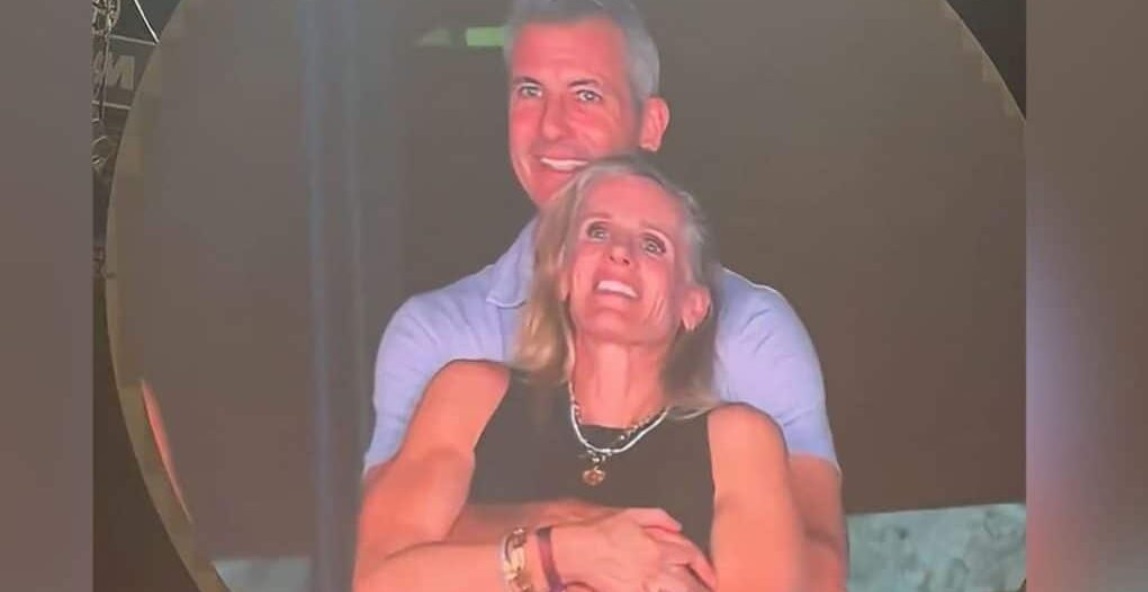 pdg-licencie-kiss-cam-concert-coldplay-menace-proces