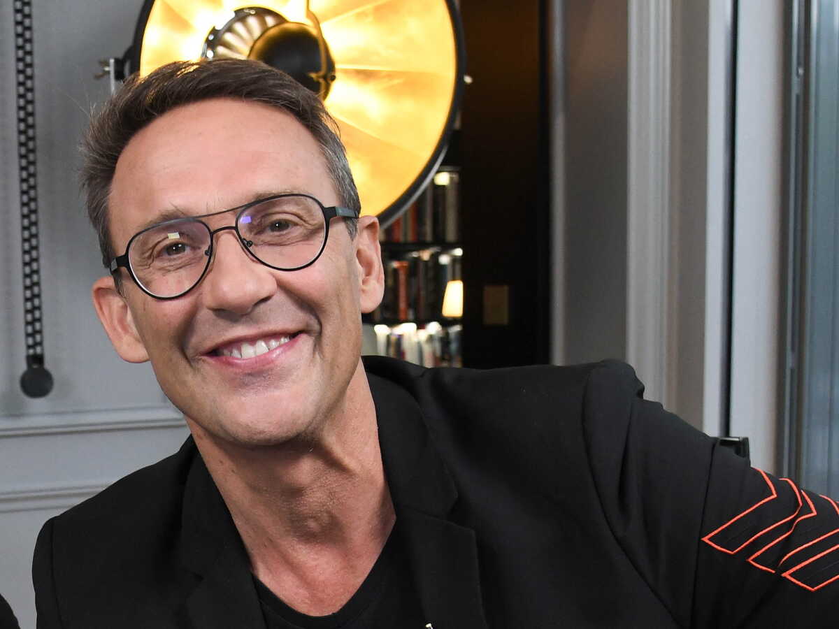 Julien Courbet réagit à la polémique Patrick Sébastien avec un tacle plein d’humour
