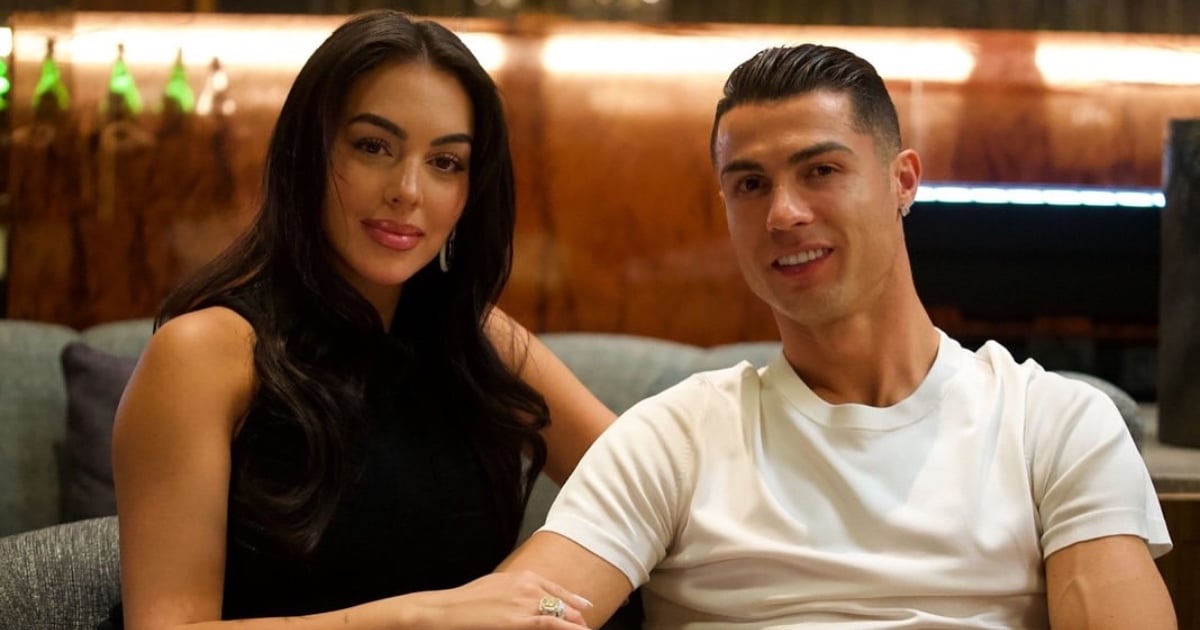 Cristiano Ronaldo demande Georgina Rodriguez en mariage avec une bague à 5 millions de dollars
