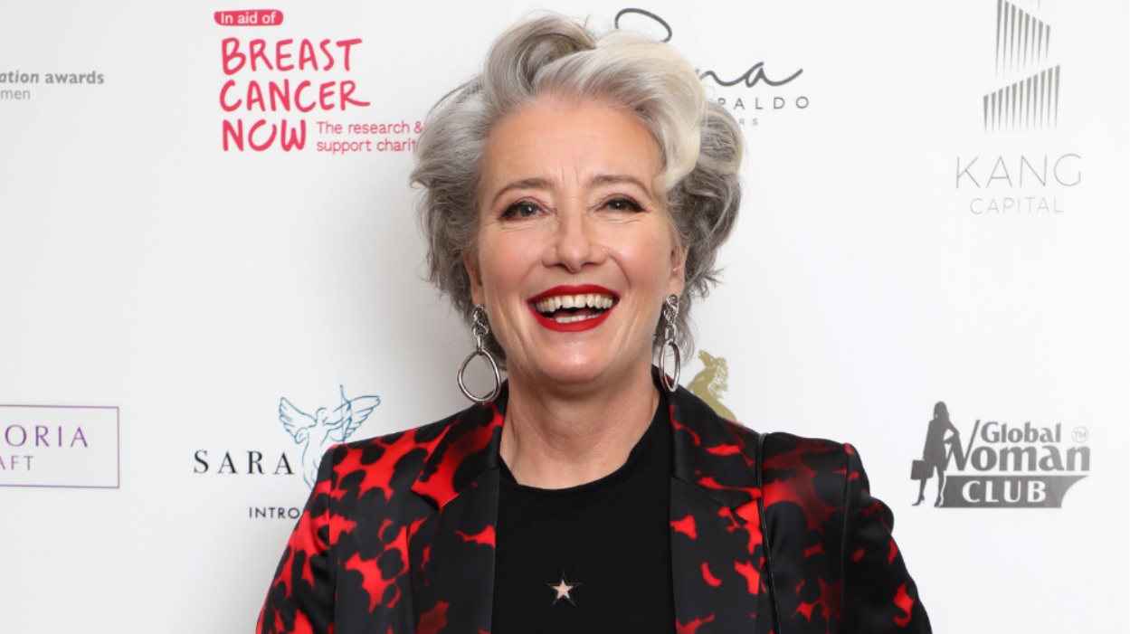 J'aurais pu changer le cours de l'Histoire : Emma Thompson raconte avoir été traquée par Donald Trump