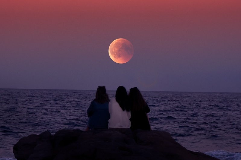 Pleine Lune du 9 août 2025 : l’une des plus puissantes de l’année, voici ce qu’elle va changer pour chaque signe