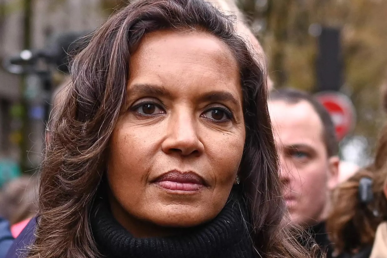 karine-le-marchand-arrete-les-infos-et-les-reseaux-en-aout