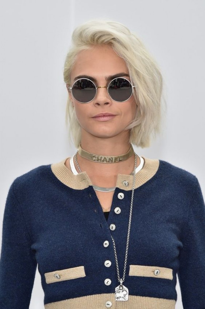 coloration-blond-polaire-8