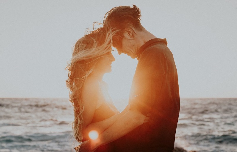 50 choses que vous pouvez faire pour le faire sourire