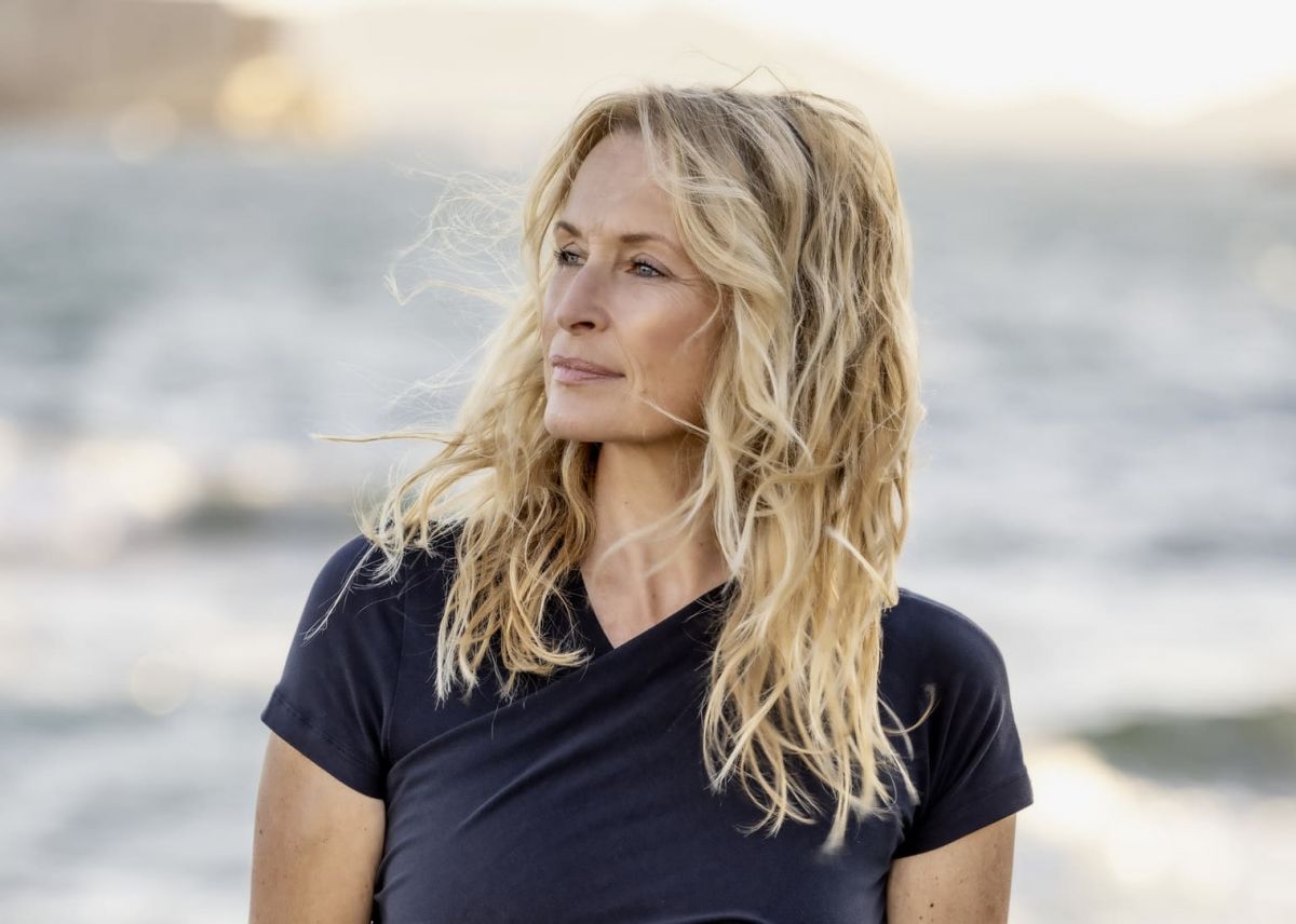Estelle Lefébure se reconvertit en chroniqueuse télé à la rentrée