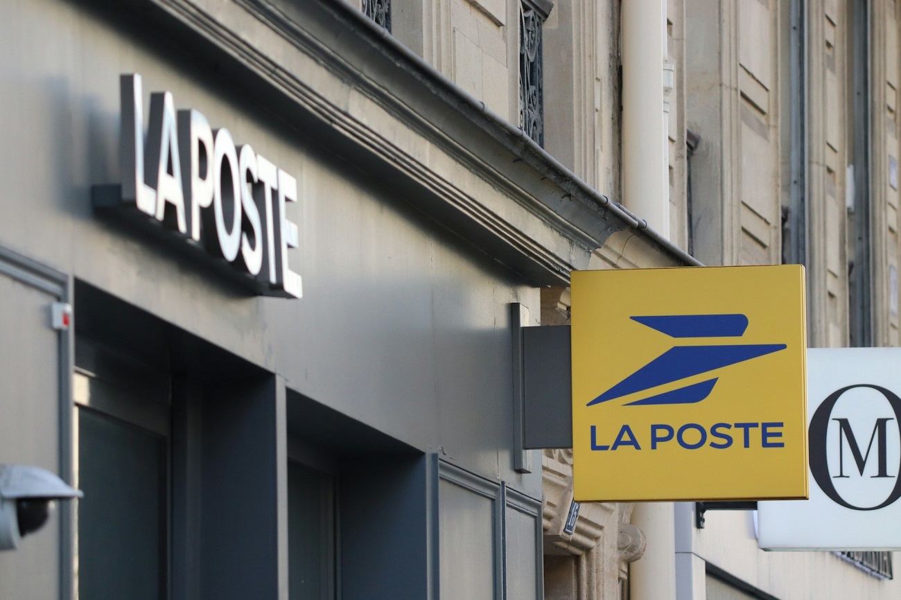 États-Unis : La Poste contrainte de suspendre ses envois à cause des taxes