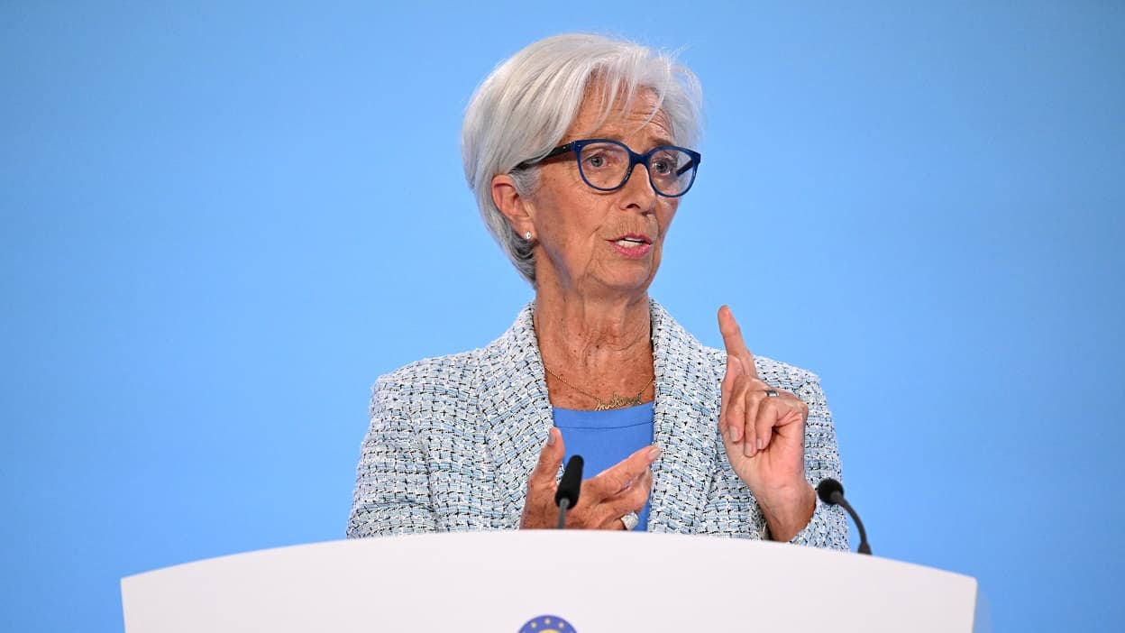Budget 2026 : Christine Lagarde préoccupée par les risques d’une chute du gouvernement sur la zone euro
