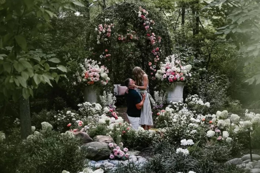 Et si Taylor Swift connaissait déjà la date de son mariage malgré ses histoires d’amour chaotiques ?