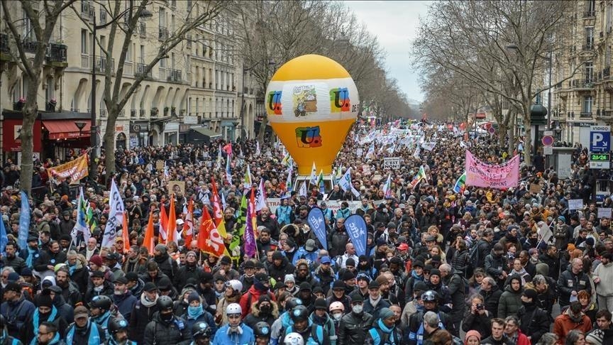 mobilisation-syndicats-2-octobre-2025-crise-sociale