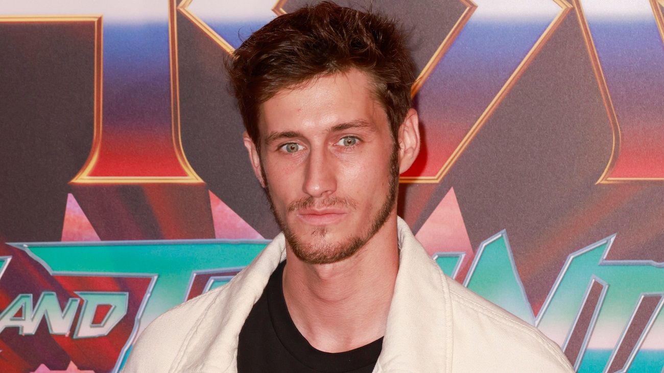 Christian Clavier et Jean-Baptiste Maunier : leur clash autour de l’avenir du doublage