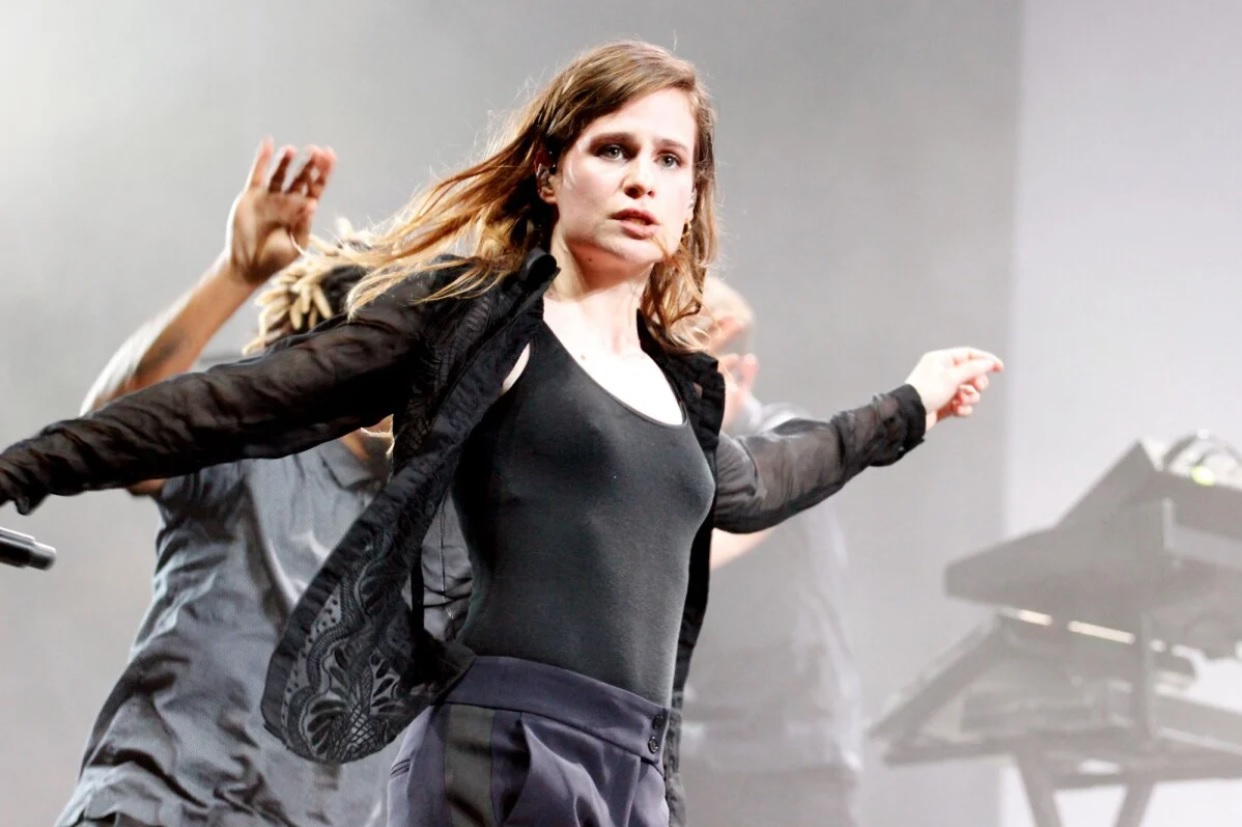 Christine and the Queens, désormais Rahim C Redcar, crée la polémique après avoir recadré un admirateur