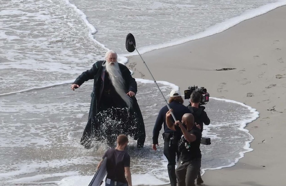 Harry Potter : voici les premières images du tournage avec John Lithgow dans le rôle de Dumbledore