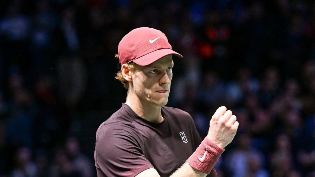 Masters 1000 de Paris : Jannik Sinner rejoint pour la première fois les quarts en battant Francisco Cerundolo