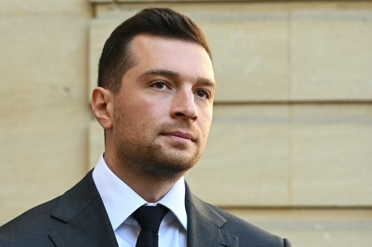 Le fond de l’affaire : Jordan Bardella réagit à l'incarcération de Nicolas Sarkozy et il est catégorique