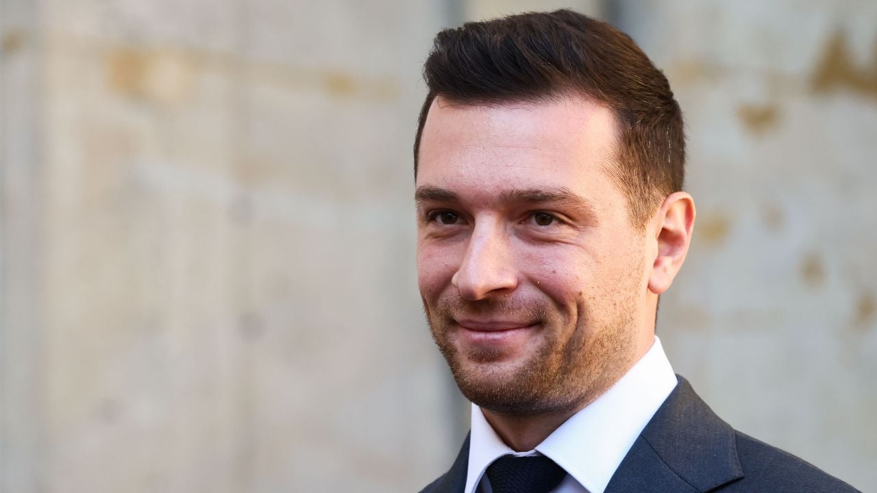 Jordan Bardella pourrait être en couple avec quelqu'un qui ne partage pas ses idées, sa déclaration inattendue sur BFM