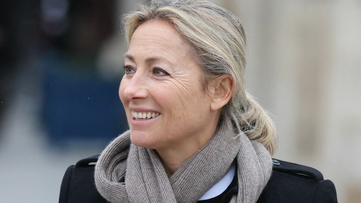 Les salaires fous d'Anne-Sophie Lapix, Marc-Olivier Fogiel et Yves Calvi : voici combien gagnent les stars de RTL