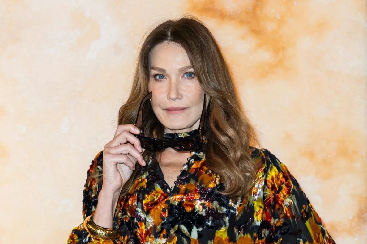 Carla Bruni en trouple ? Raphaël Enthoven met fin à la rumeur et rétablit la vérité