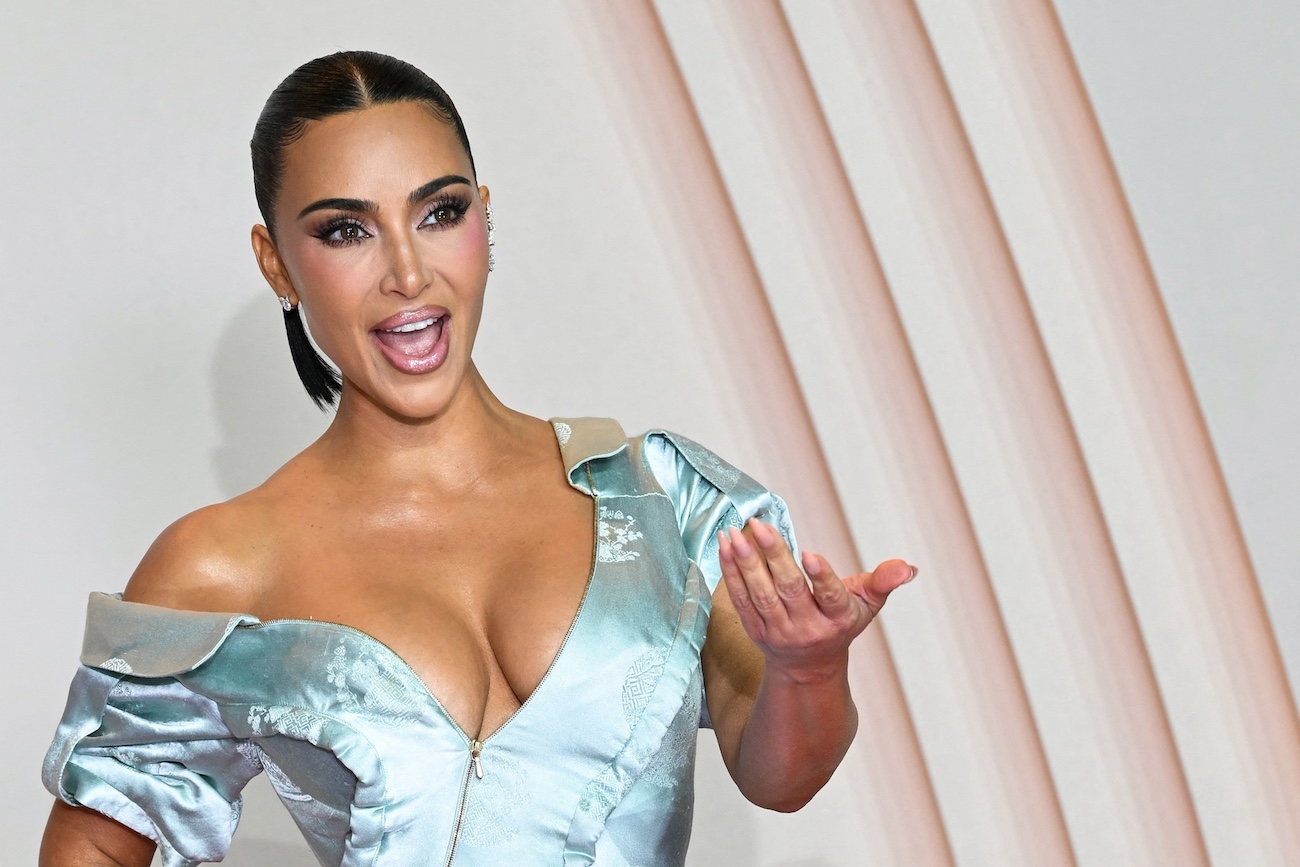 Je ne suis pas encore avocate… : Kim Kardashian révèle avoir raté le barreau malgré 6 ans d'études mais promet de persévérer