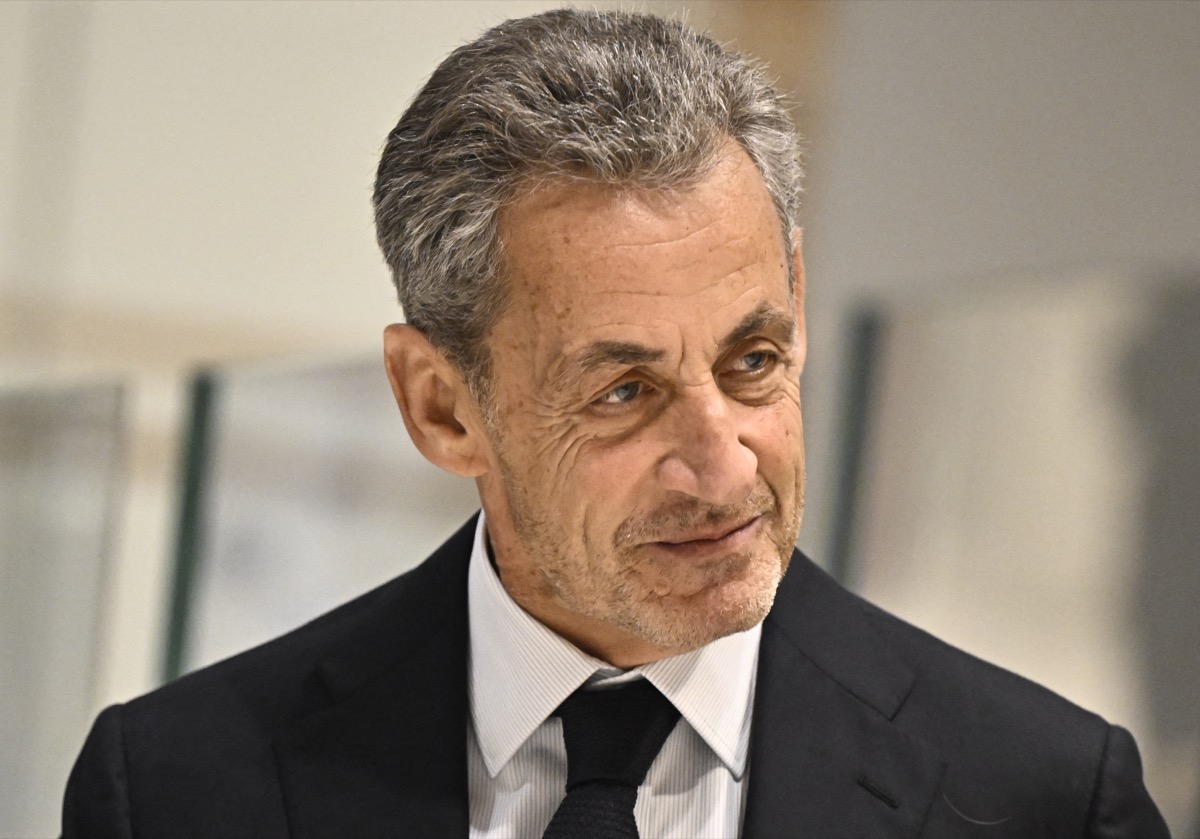 Nicolas Sarkozy brise le silence après sa libération : La vérité triomphera