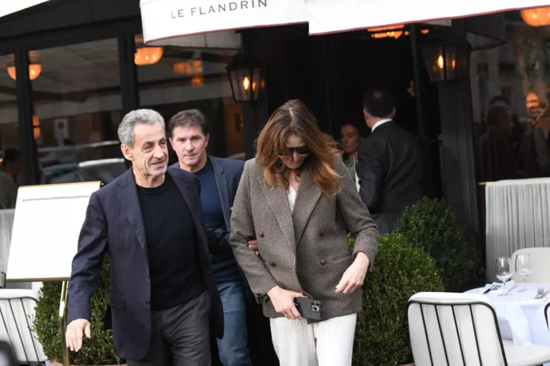 Carla Bruni et Nicolas Sarkozy : voici les prix du restaurant parisien où ils se sont retrouvés après sa libération