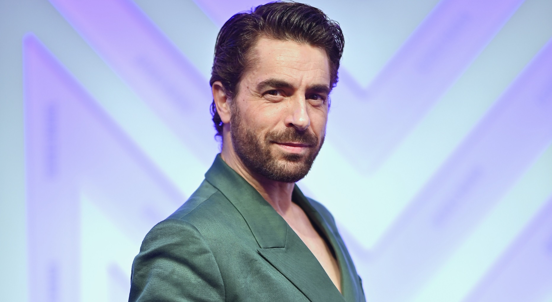 Gogo dancer, addiction, dépression... : les confidences d'Agustin Galiana sur son passé sombre