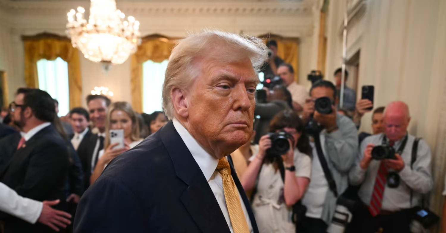 Donald Trump : la vidéo de son insulte violente envers une journaliste fait le buzz