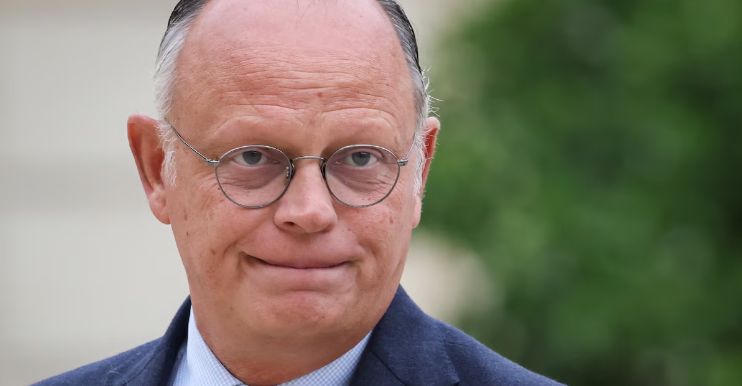 Edouard Philippe persiste et signe : ce qu’il a vraiment voulu dire sur son appel au départ d’Emmanuel Macron