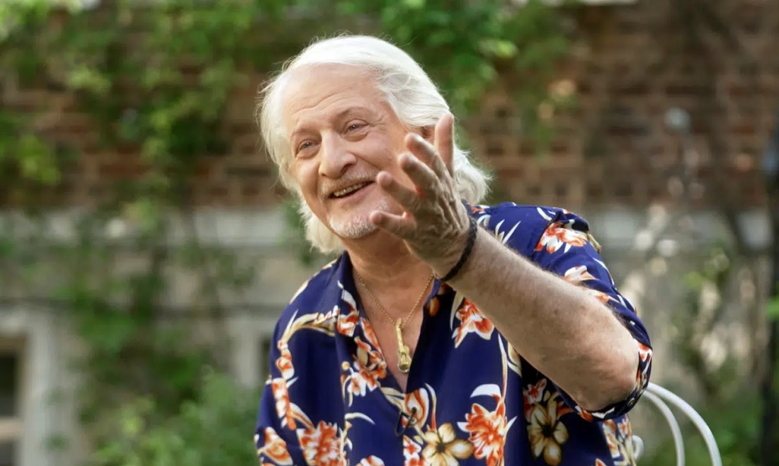 Je ne suis pas très riche, je bosse encore à 72 ans ! : la révélation inattendue de Patrick Sébastien sur son argent