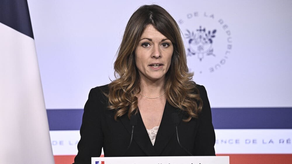 promesse-gouvernement-enfants-ne-combattront-pas-ukraine-maud-bregeon