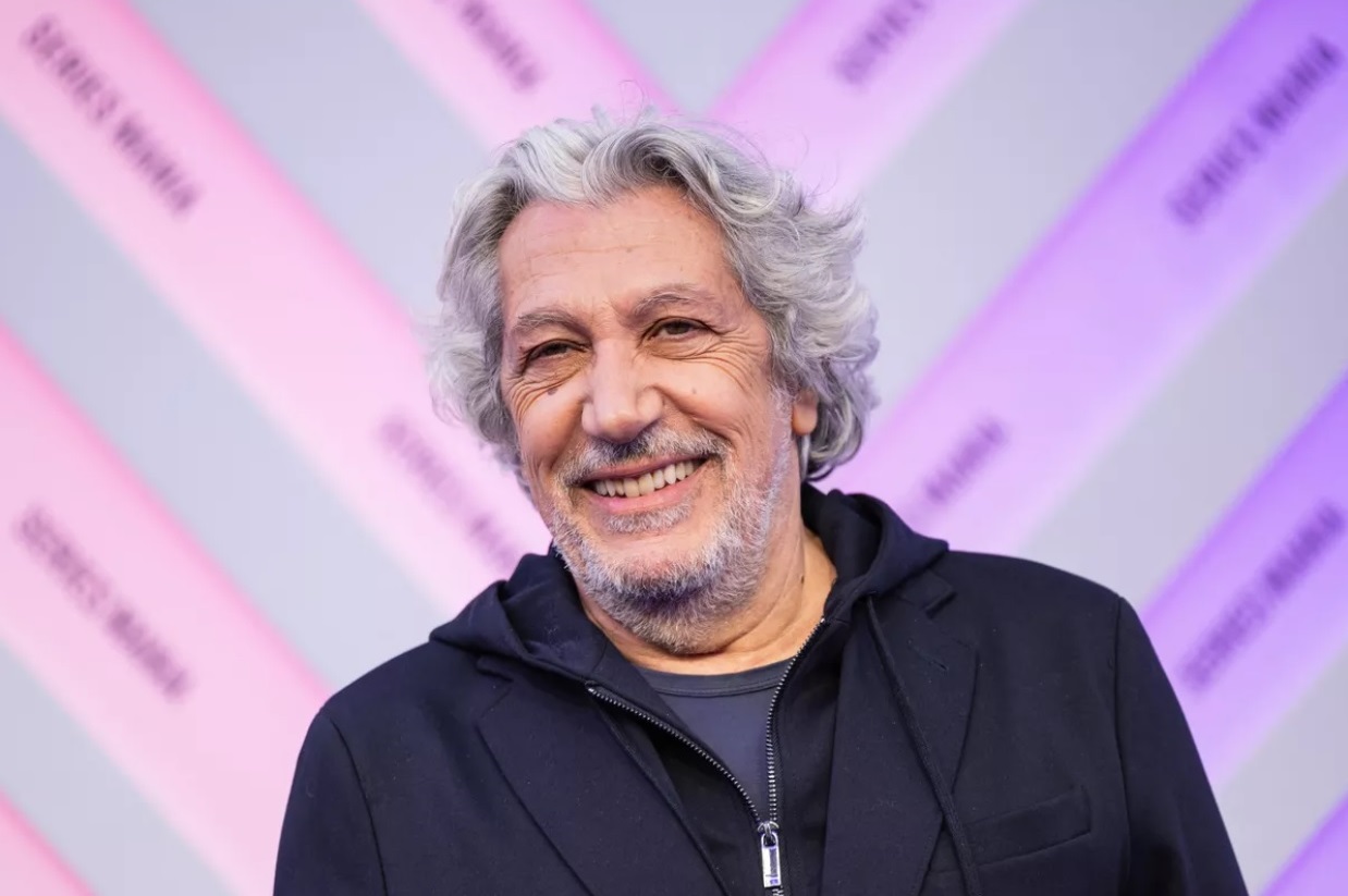 Pourquoi tout le monde parle du fils d’Alain Chabat et de son talent caché