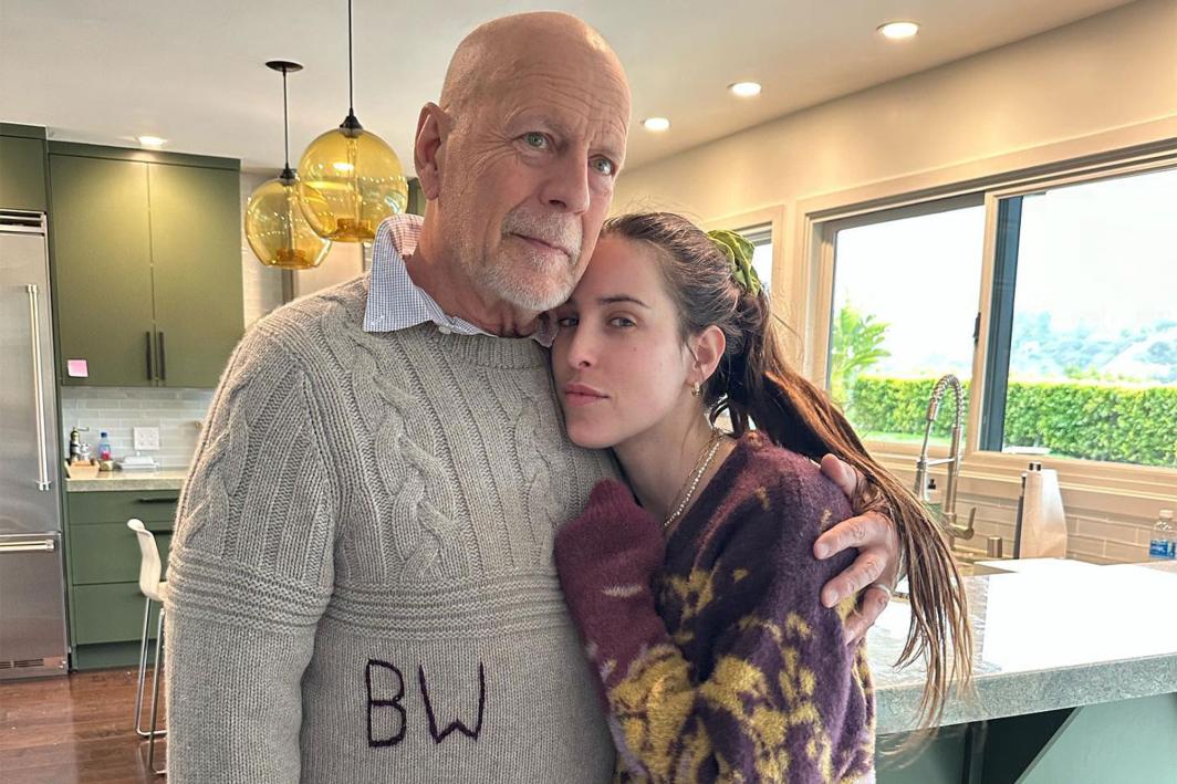 Bruce Willis : sa fille révèle qu’il ne reconnaît plus ses proches, mais il reste une étincelle dans ses yeux